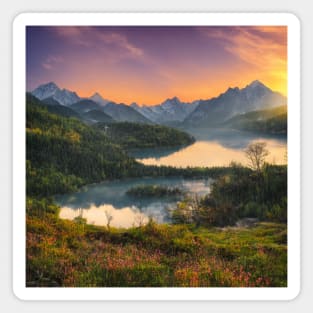 Lakes and mountains Magnet